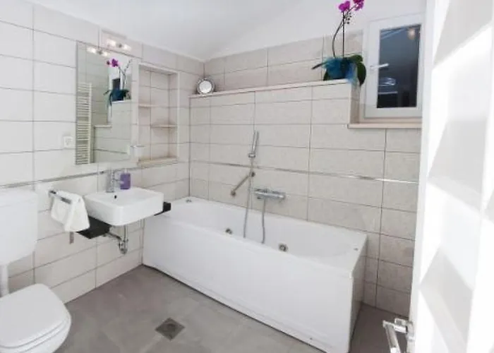 Elegante Ferienvilla Marini Dvori By Interhome Dubrovnik